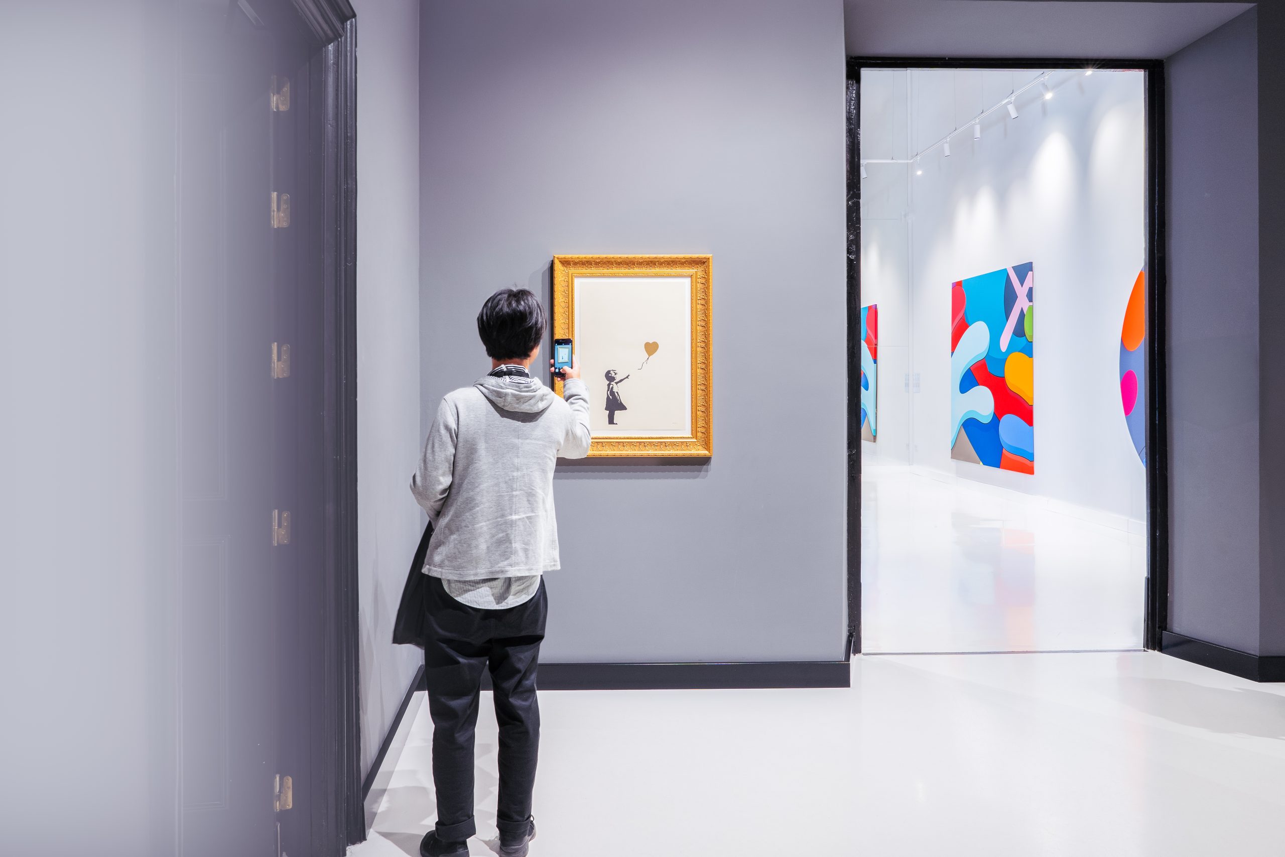 Modern Art Museum & Immersive Art in London | Moco Museum