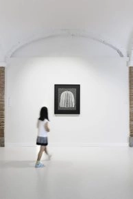 Visitor looking at Kusama's iconic pumpkin artwork. Visitor looking at Kusama's iconic pumpkin artwork.